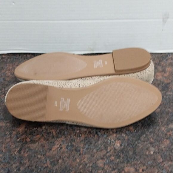 Toms Cream Flats Elegant Shimmer Design - Picture 3 of 5